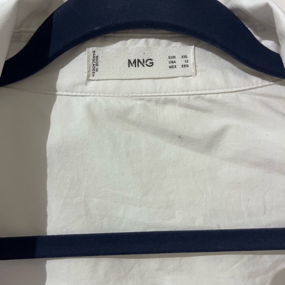 Mango white button downn - Picture 2 of 4